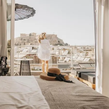 Sunlit With Jacuzzi And Acropolis View Athens