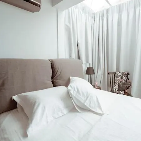 Apartment Sunlit With Jacuzzi And Acropolis View Athens